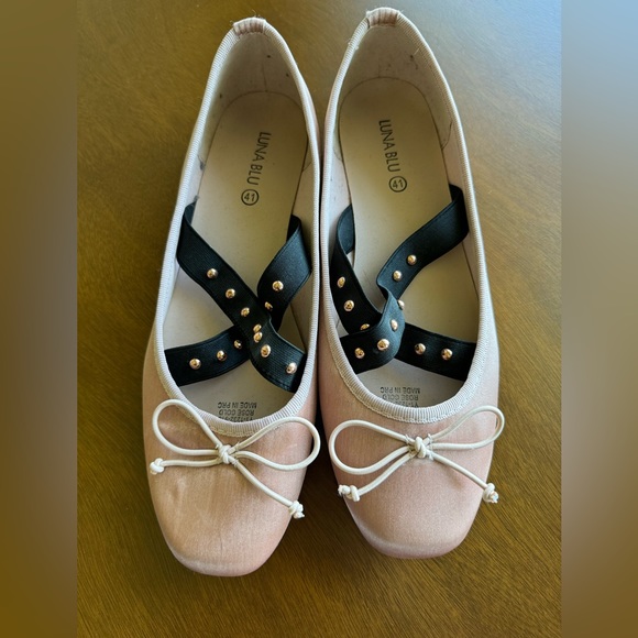 Shoes - Pink satin ballet flats with bow & studded straps